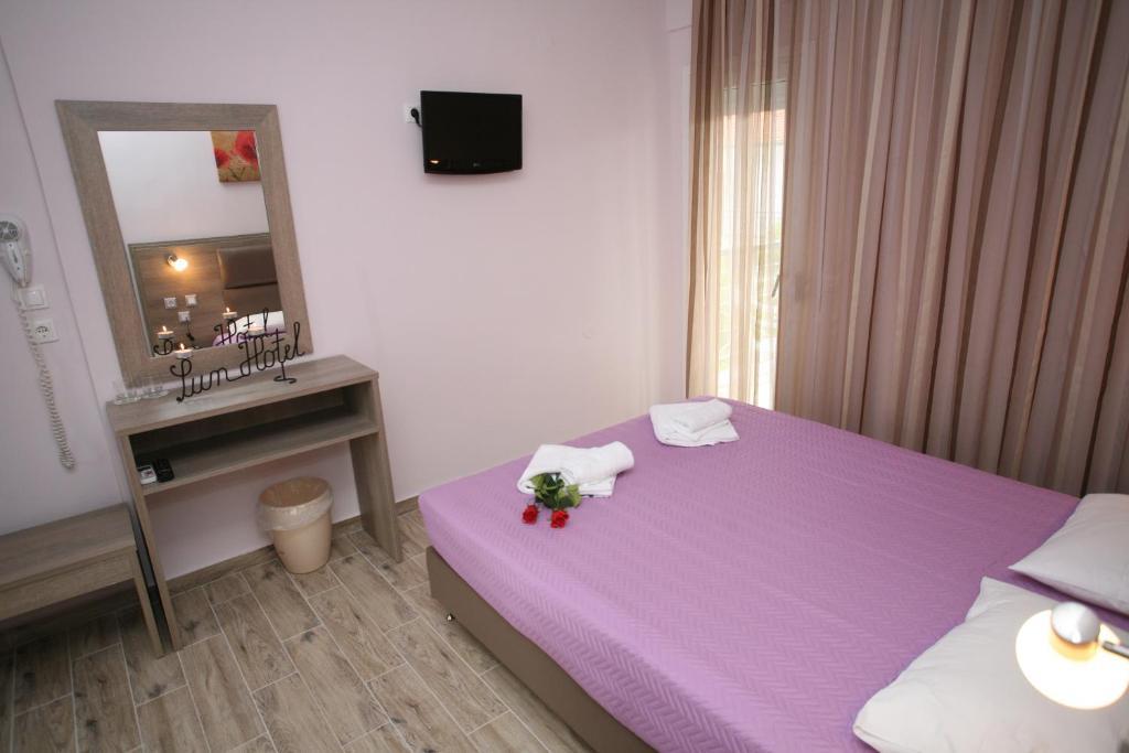 Sun Hotel Поліхроно Номер фото